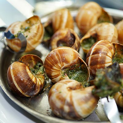 Snails from Bourgogne with stuffed garlic and parsley butter